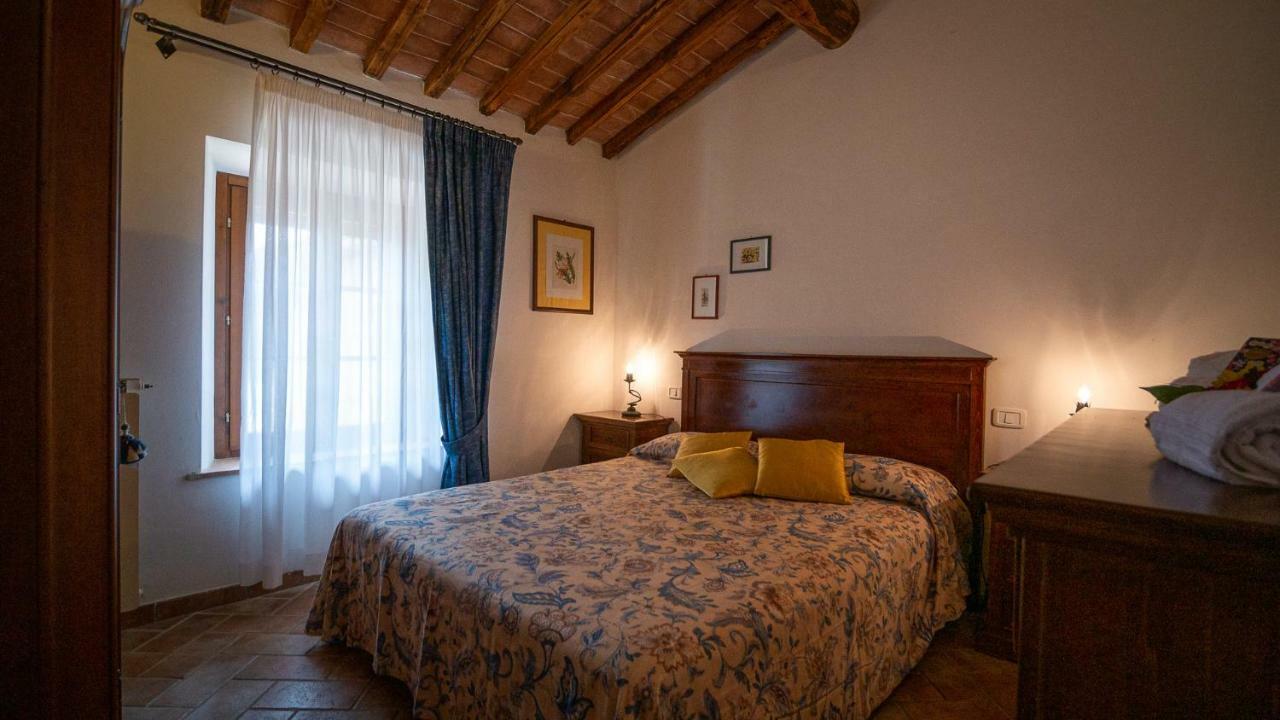 Poggio Al Palio Aparthotel San Lorenzo a Merse Exteriör bild