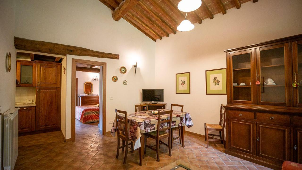 Poggio Al Palio Aparthotel San Lorenzo a Merse Exteriör bild